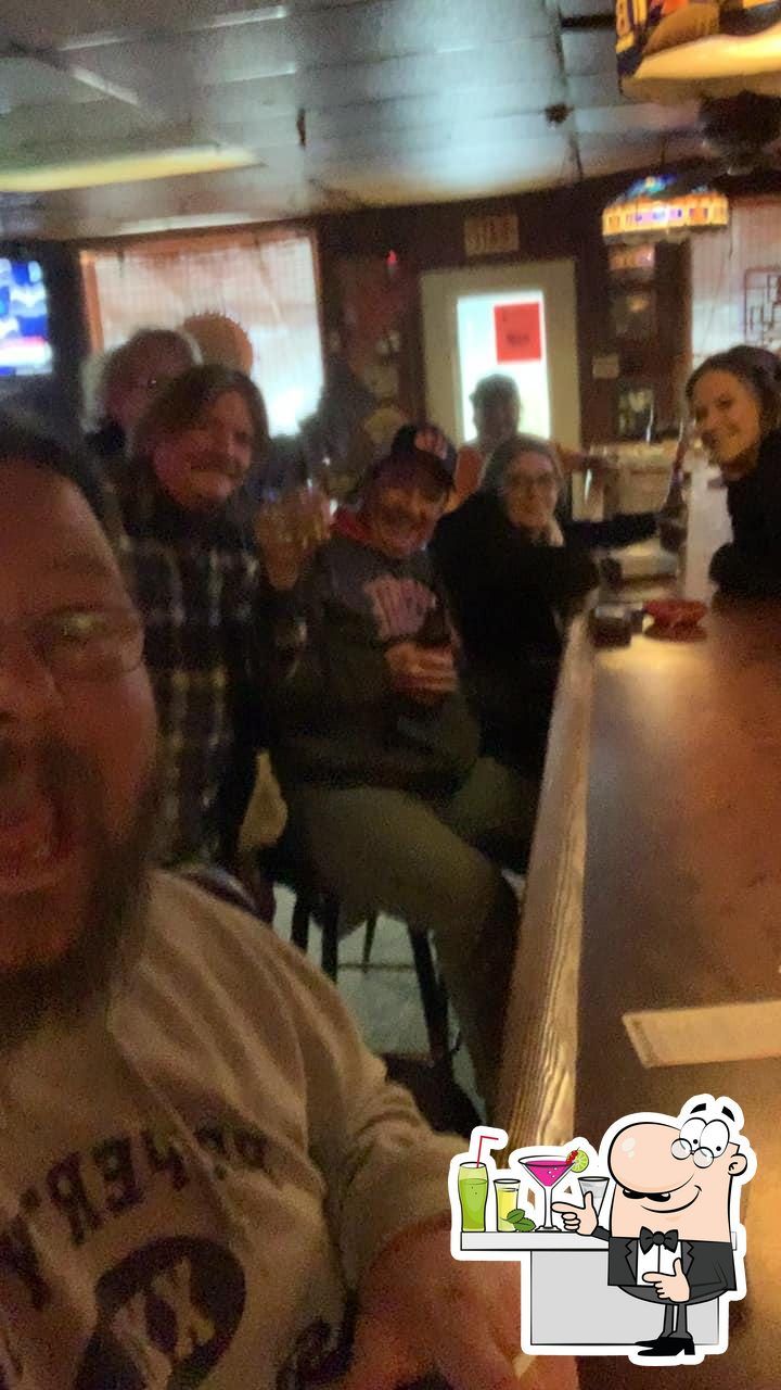 Group of people at the bar.